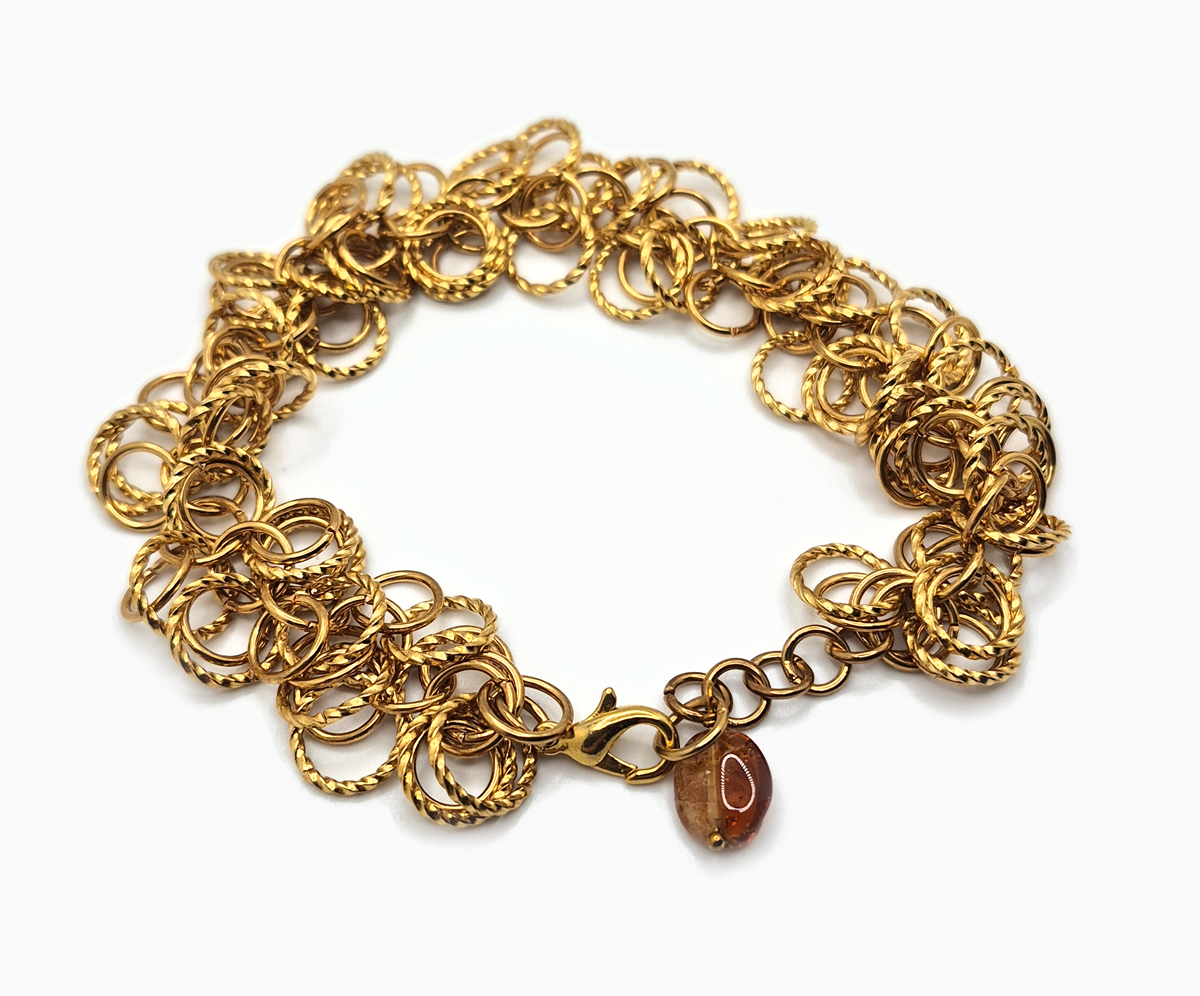 Sassy Swirl Gold Bracelet